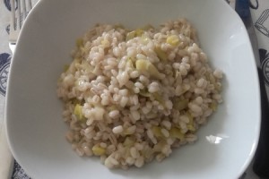 Orzotto con aglio porro